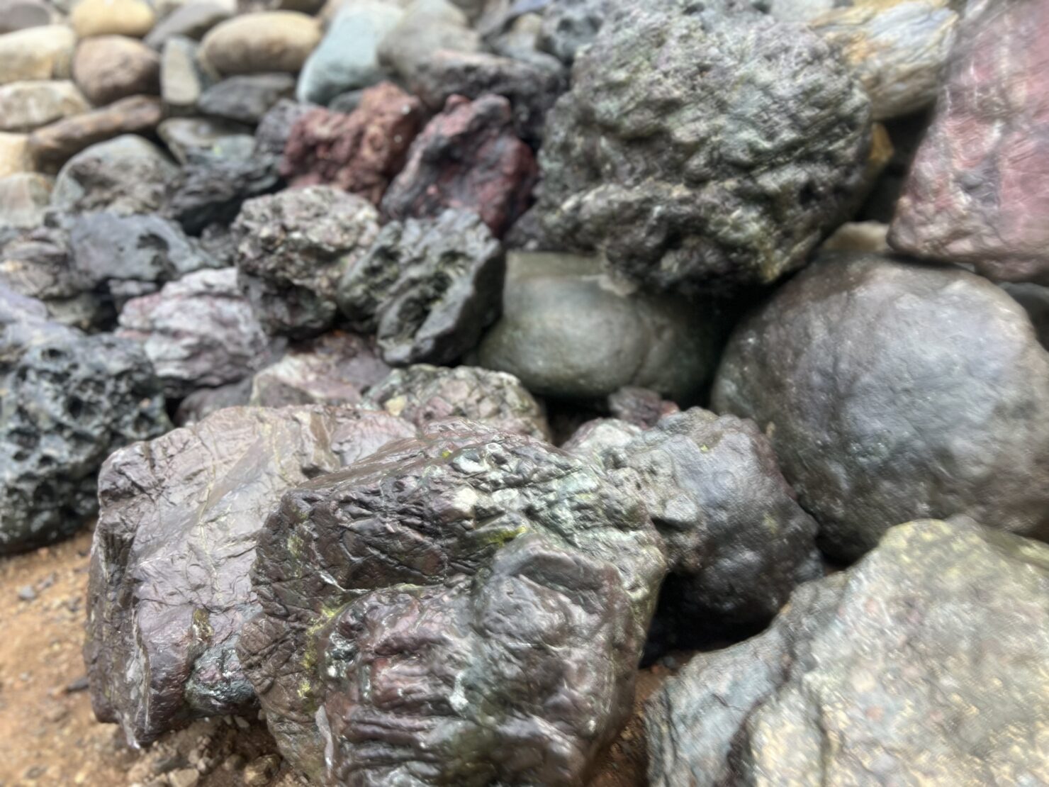 椎葉石