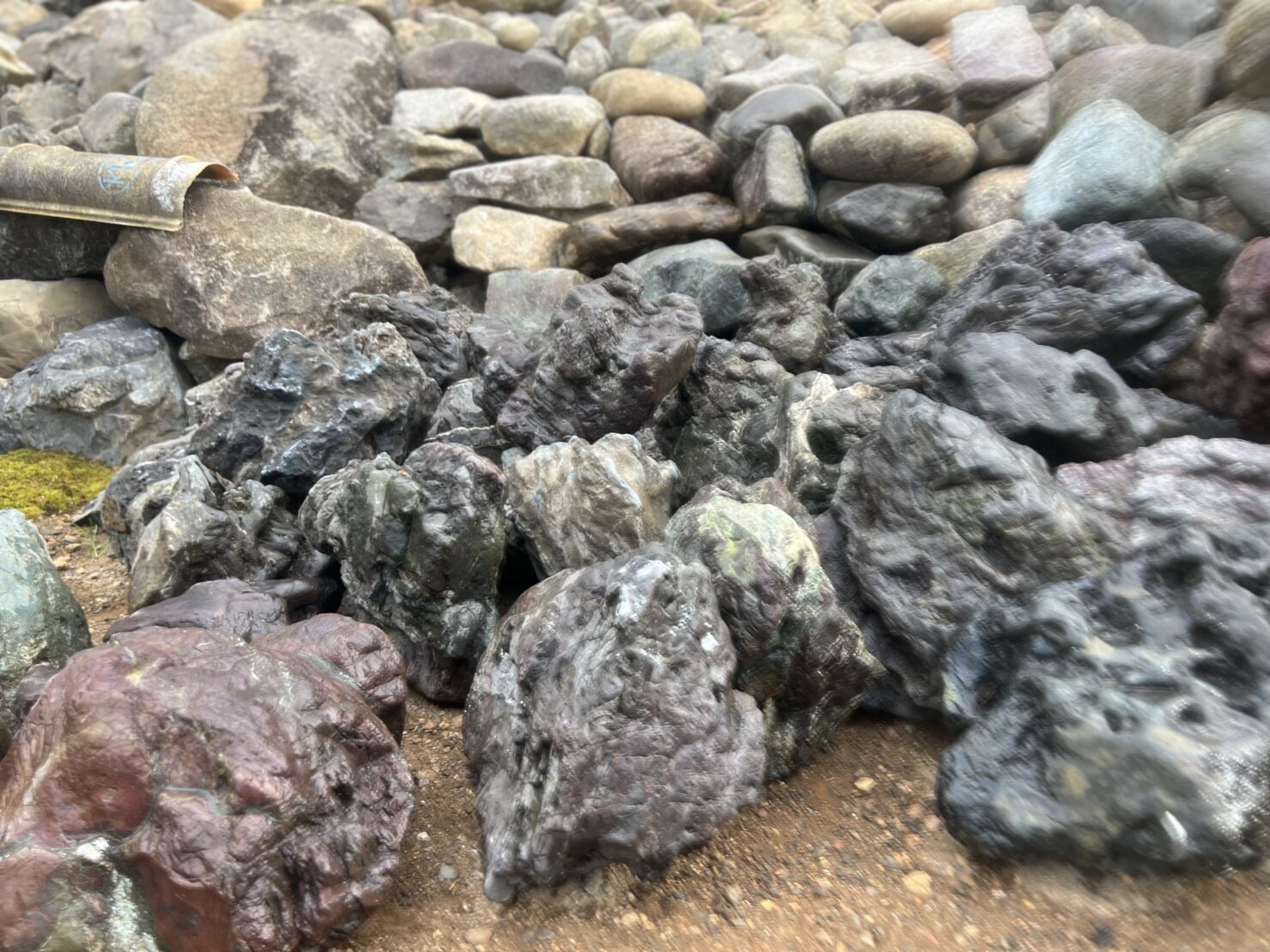 椎葉石