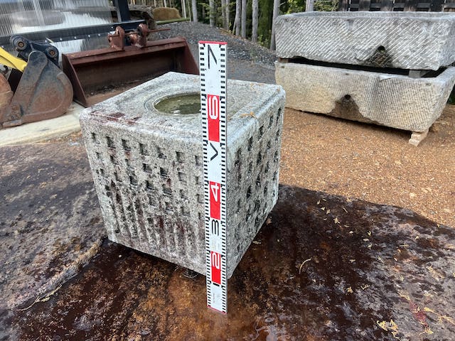 銀閣寺型手水鉢