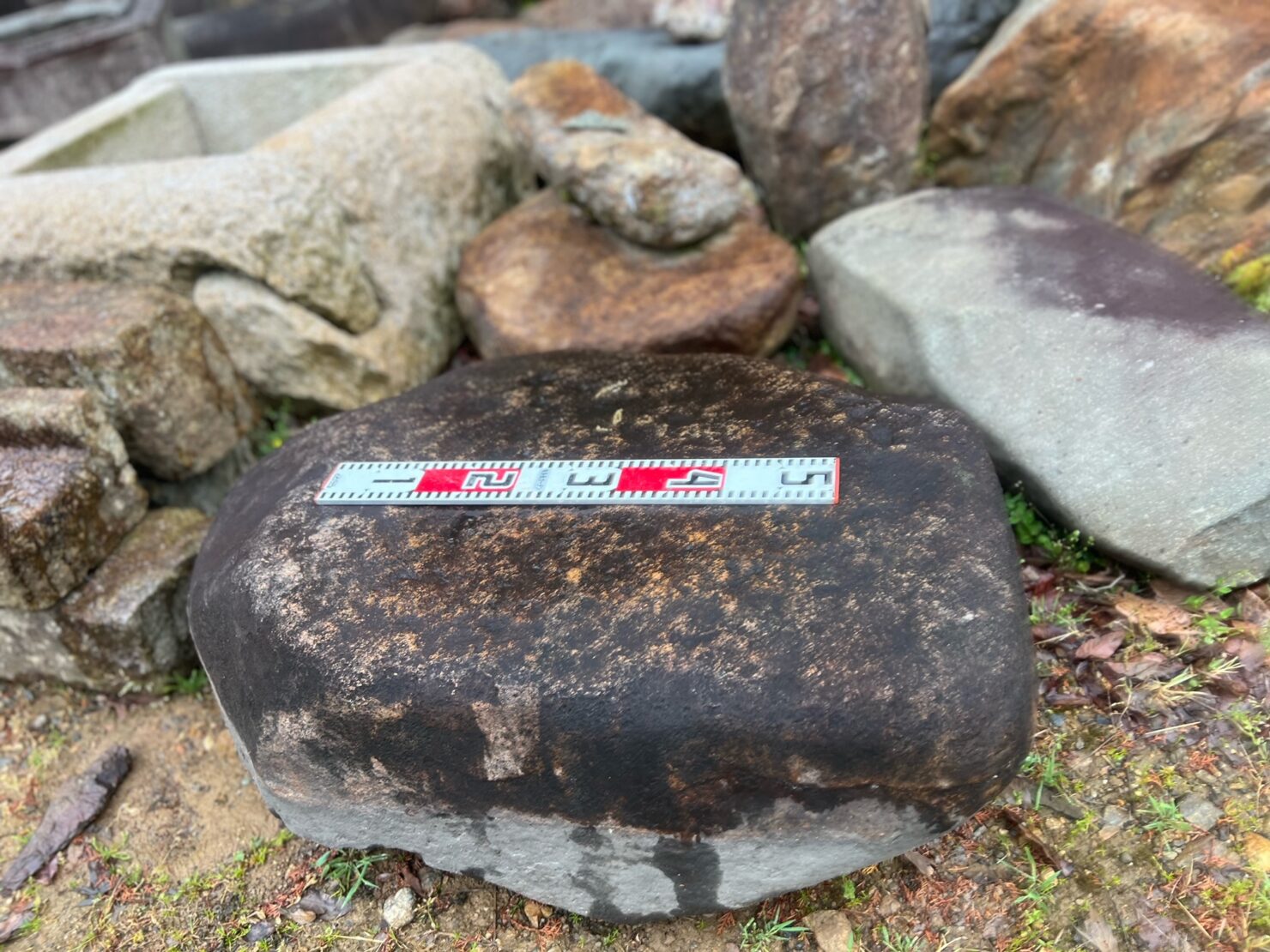 鞍馬の踏み込み石