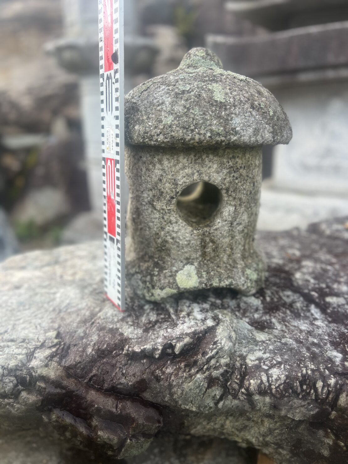 小さな置き灯籠①