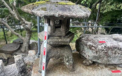 白川石製角井筒 白川石製角井筒 井戸枠 石造物